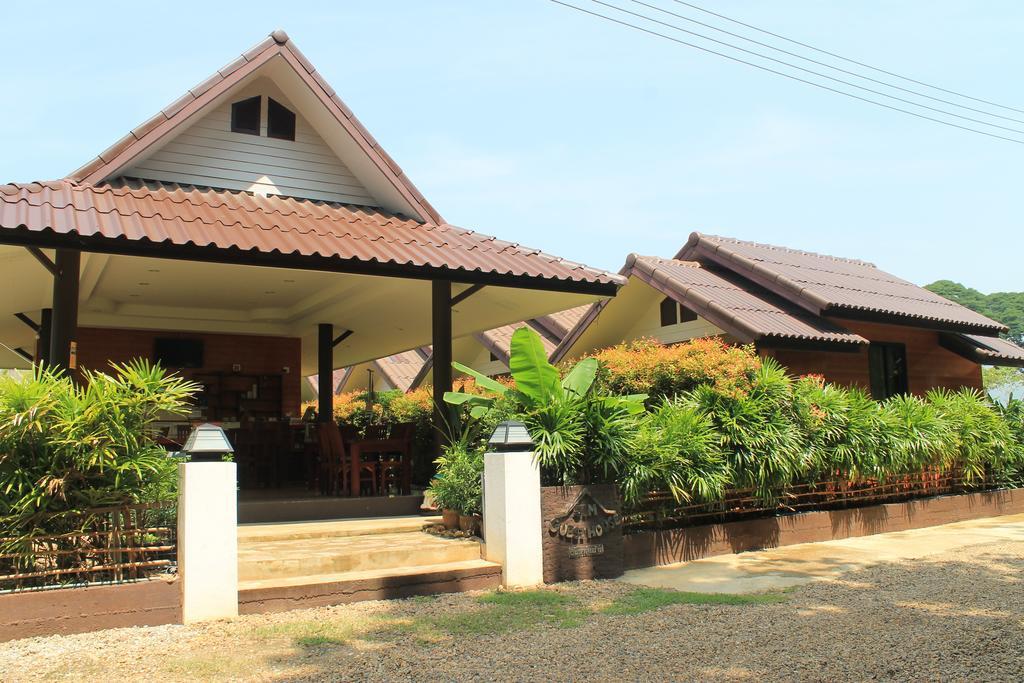 Jim Guesthouse Kanchanaburi Exterior foto